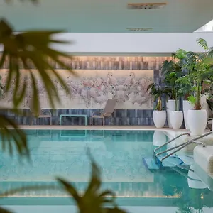 4* Hotel Atlantis Wellness & Conference