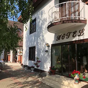 3* Hotel Karikas